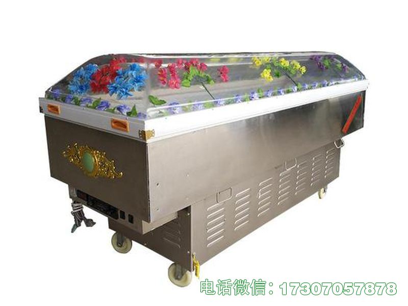 灵堂水晶棺